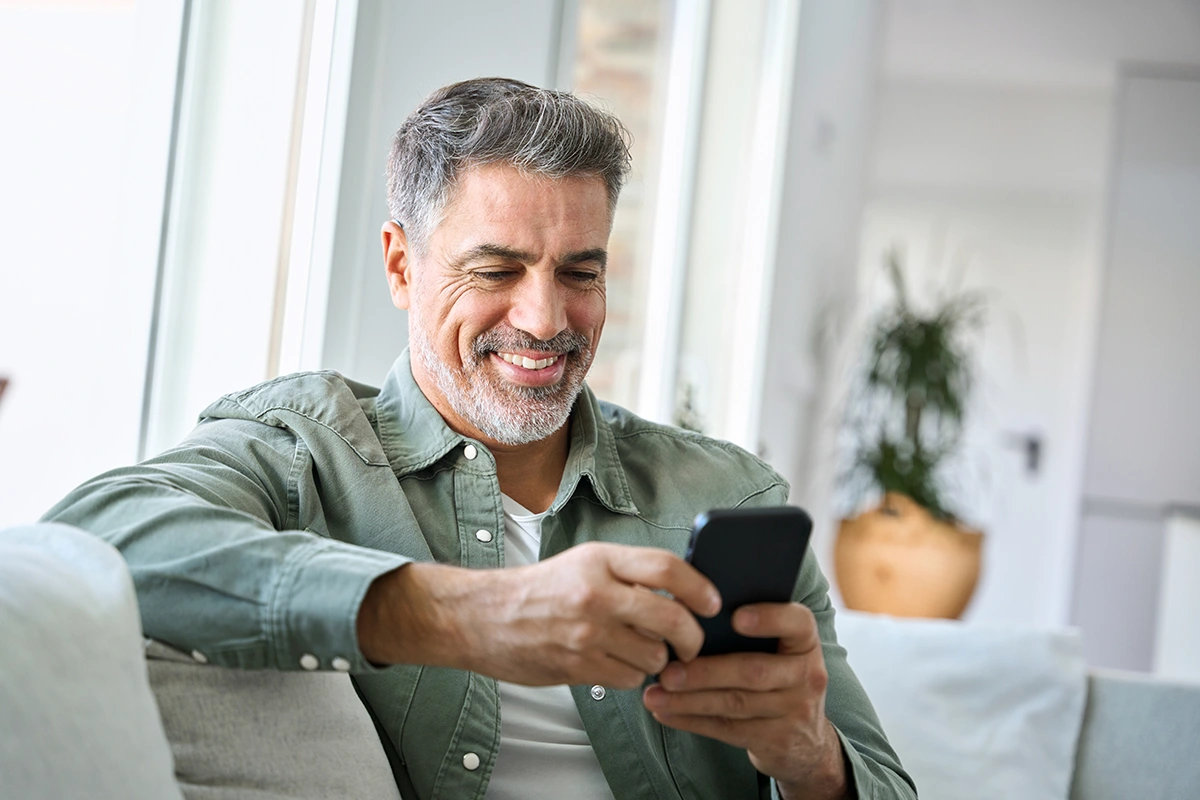 6 Ways the My Starkey Hearing Aid App Can Benefit Your Physical Health